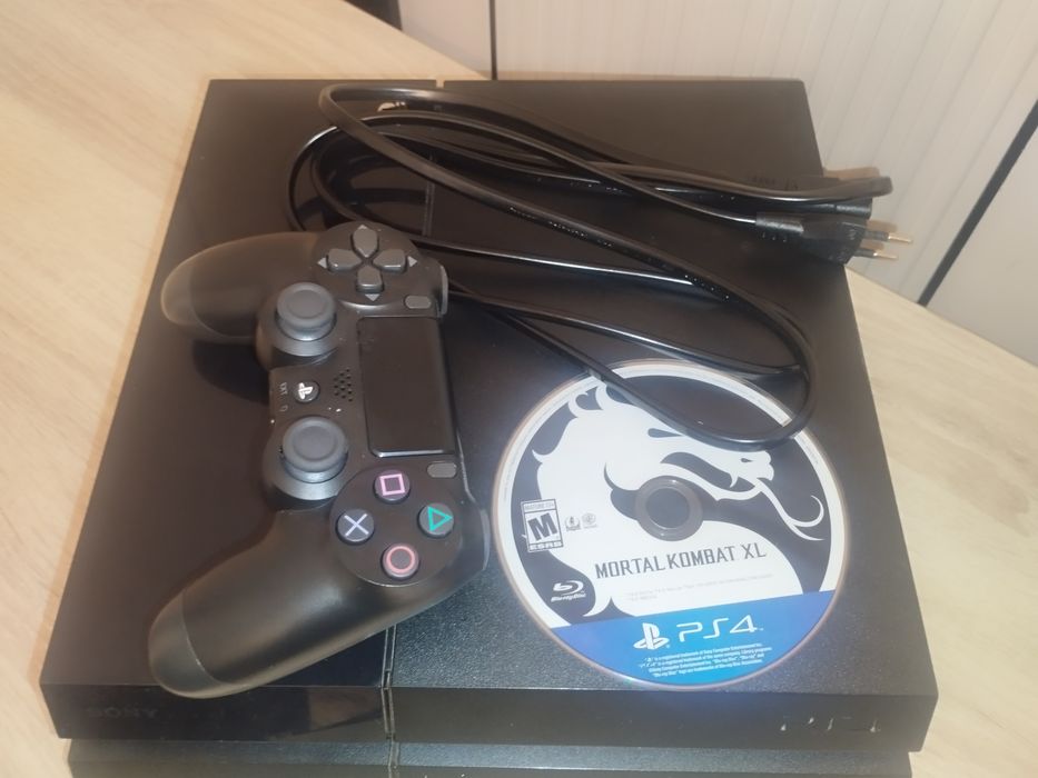 Playstation 4 fat