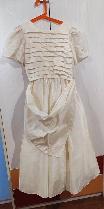 Rochie eleganta fetiță ivoire/crem realizata la comanda