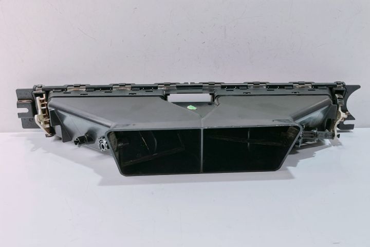 Grila Ventilatie  bord 64229130458903 BMW   seria