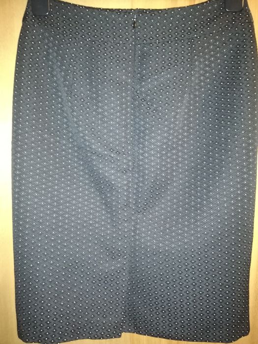 Fusta neagra eleganta dama 40