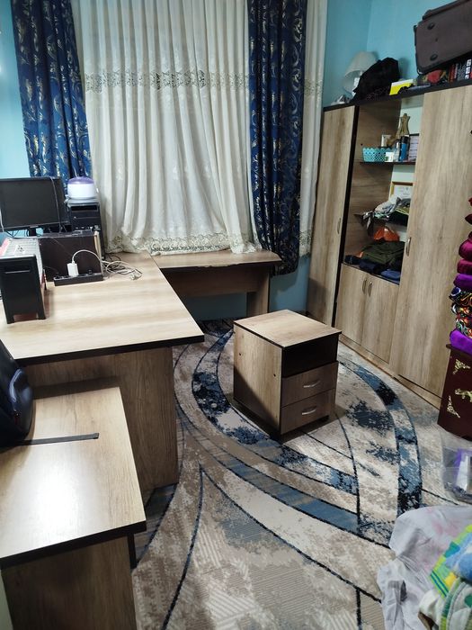 Офисная мебель б/у и прочее