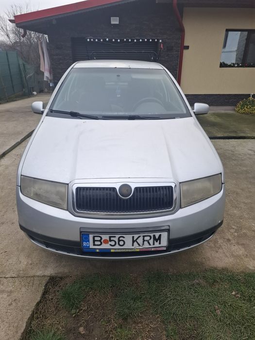 Vând scoda fabia