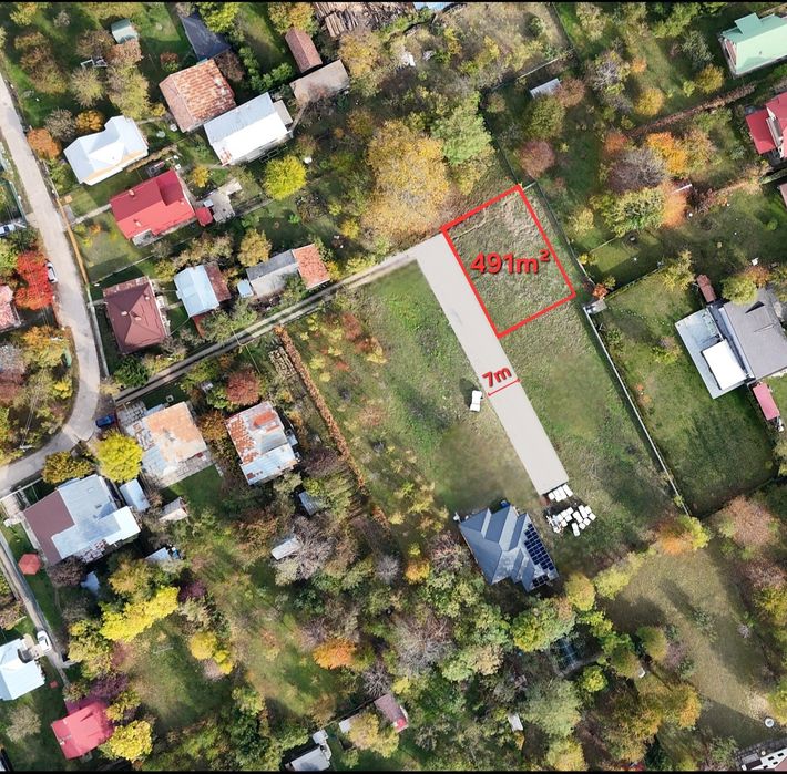 Teren intravilan 491 m² Breaza – ansamblu privat, zonă centrală linistită