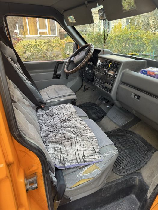 Продам машину Фольксваген Транспортер