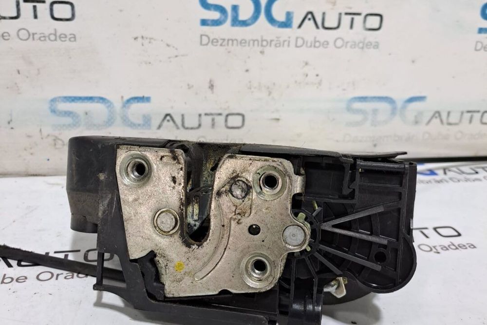 Broasca usa fata stanga 5801556813B Iveco Daily Euro 6