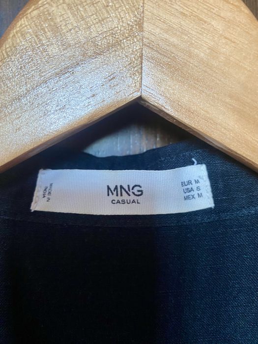 Мягкий двубортный пиджак Mango