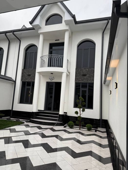 175000у.е  Чигатой 2.4 сотик 5 хона Нурафшон куча Беруний Чорсу яакин