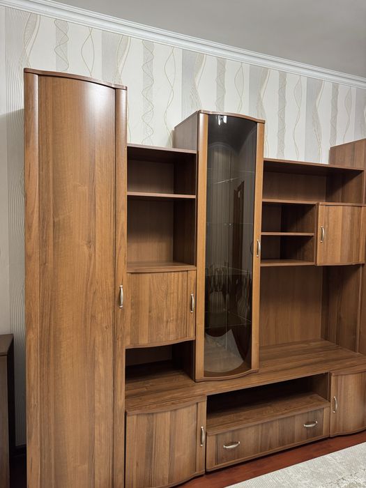 Шкаф для гостиной комнаты
