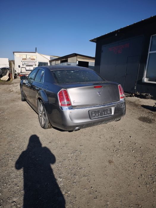 Dezmembrez Lancia Thema