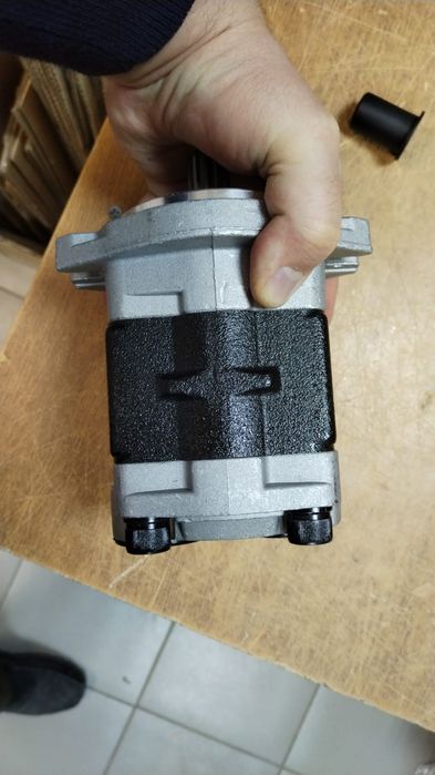 Насосы на Манипулятор кму