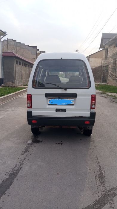 Damas engil yolovchi avtombil