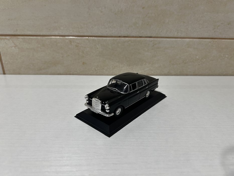 Macheta Mercedes 200D