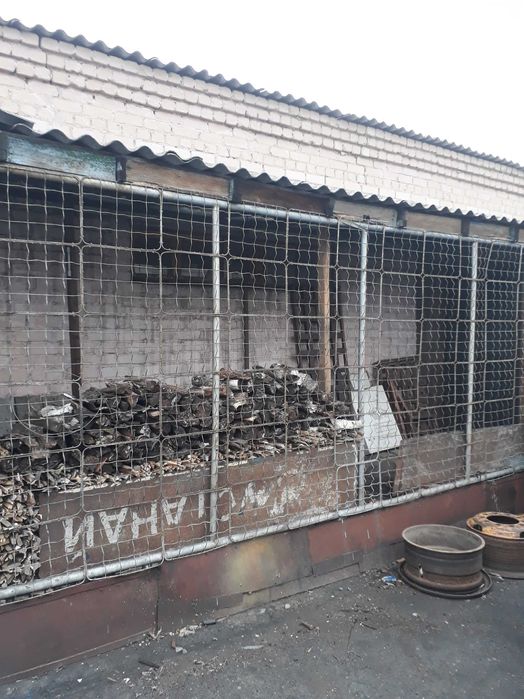 Продам здание--100 кв.