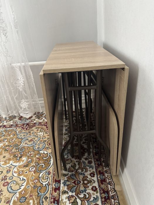 Продается стол книжка