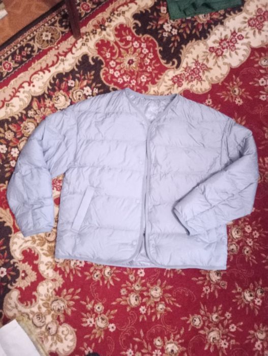 Geaca foarte ușoară , noua .