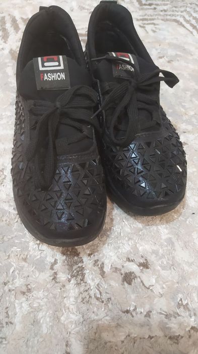 Уринмаган. Хаммасини олганга арзон килиб бераман