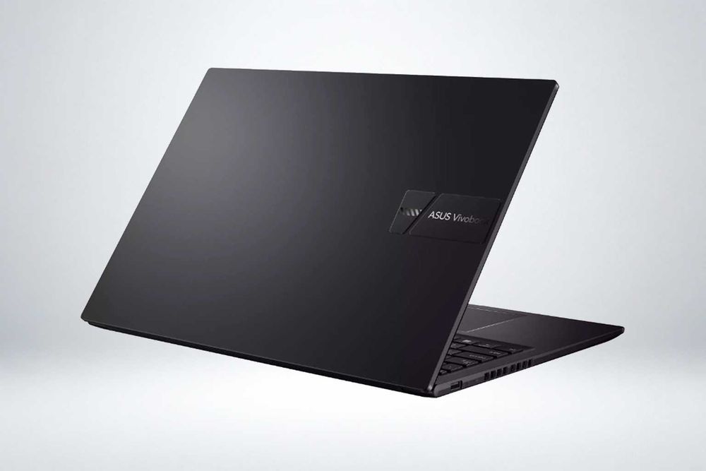 ASUS Vivobook 16/ Core i5 / 16GB / 1TB SSD / 16" WUXGA/ Гарантия 1 год