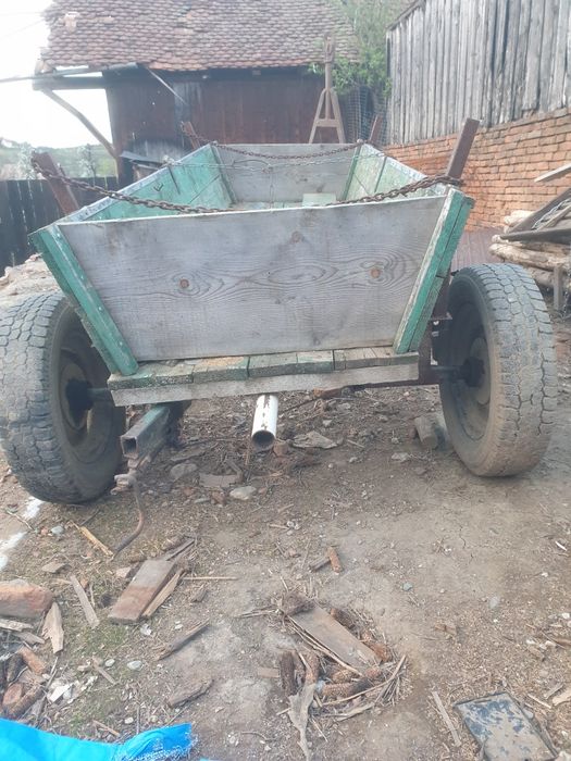 Vand caruta pt tractor