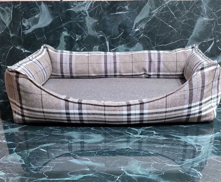 Лежанки для собачек 85 на 65 см .