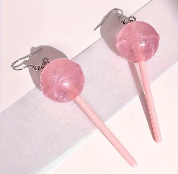 Обеци донати,бургери,сладоледи..