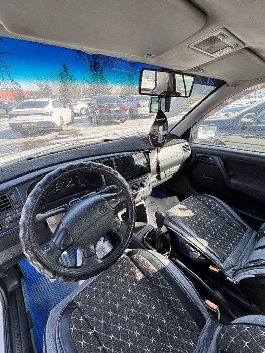 Продам автомобиль  гольф 3