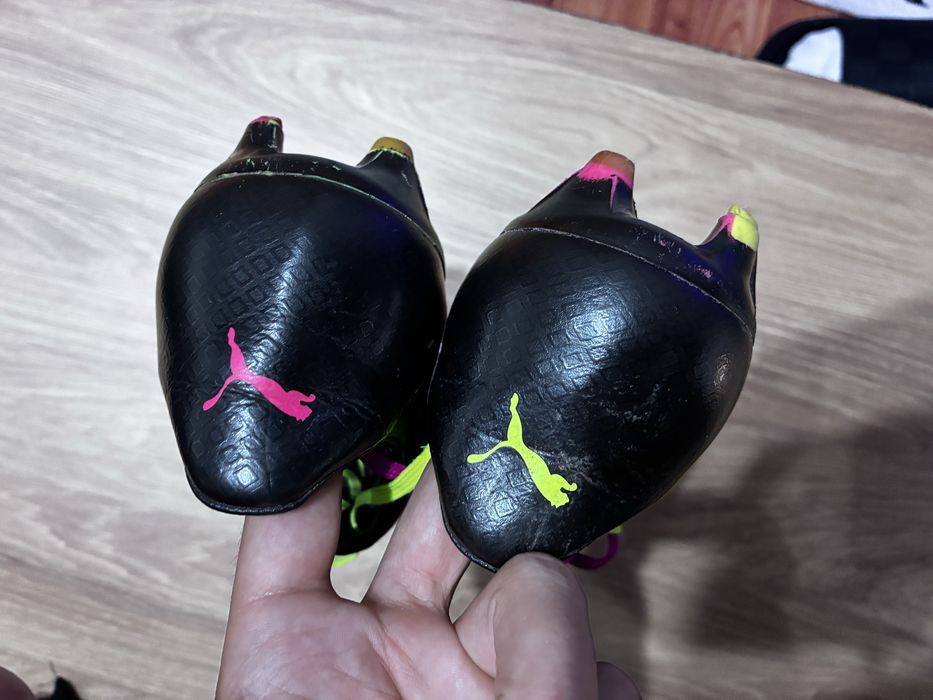Ghete fotbal puma evopower 44 gazon