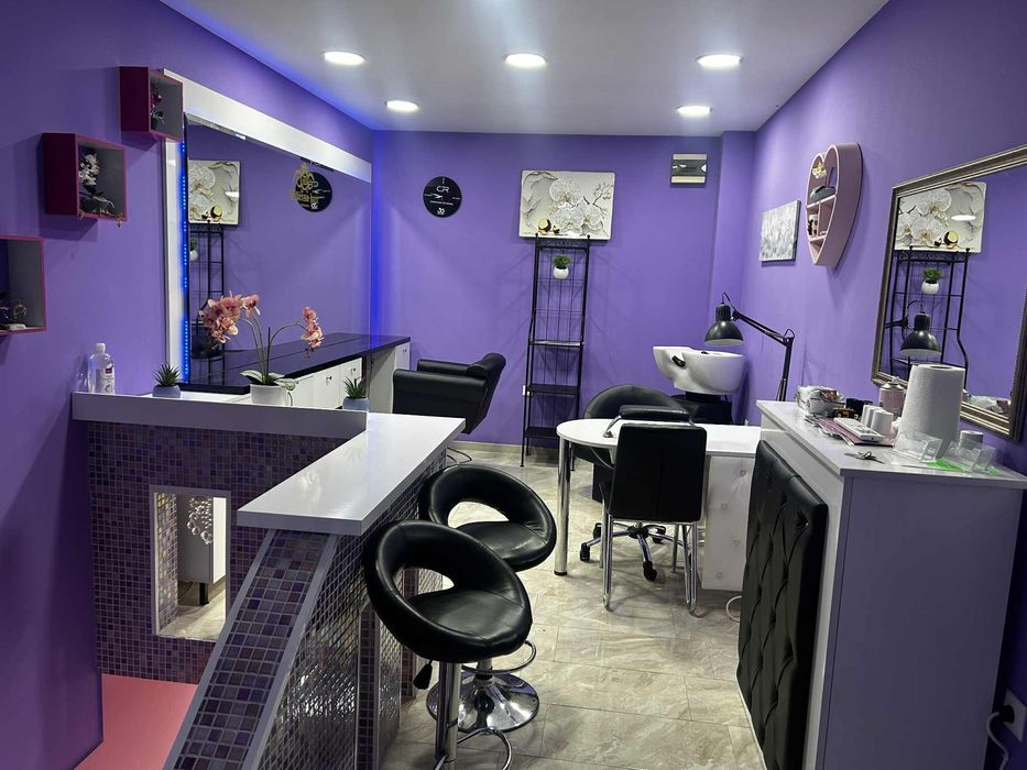 дава се под наем салон за красота