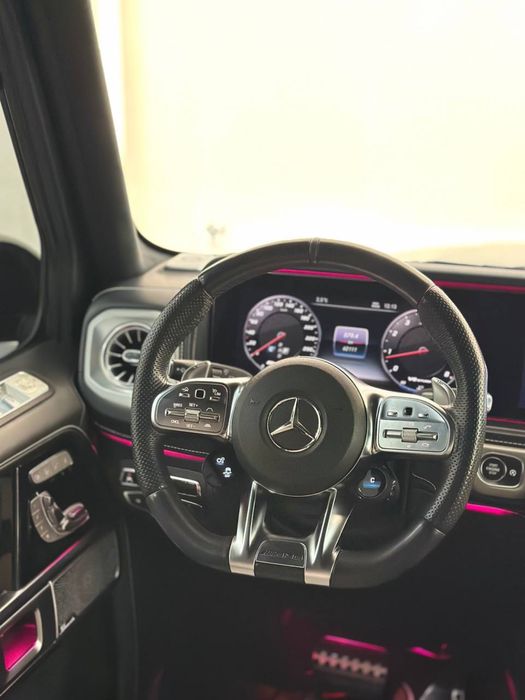 Bugun sotuvimizda Mercedes Benz G63