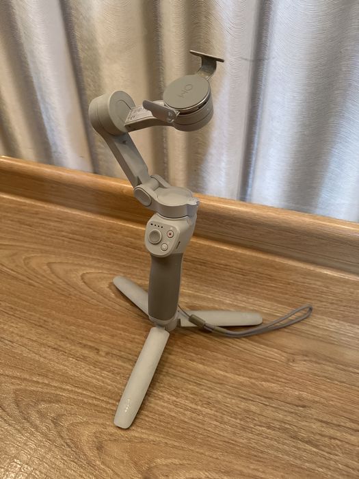 Стабилизатор dji osmo mobile 4