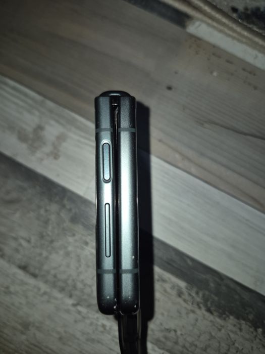 Samsung Galaxy Z Flip3 5G