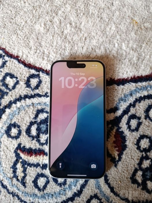 iPhone 15 128 gb