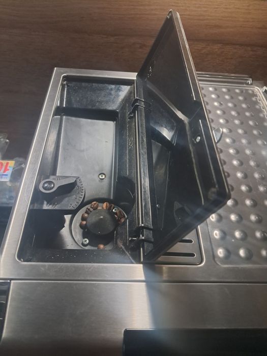 Delonghi PrimaDonna Кафемашина