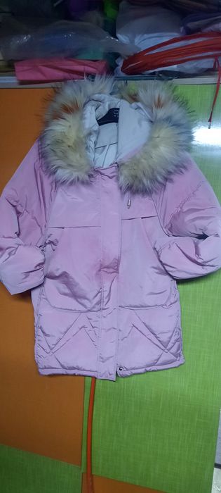 Две куртки на 46 размер