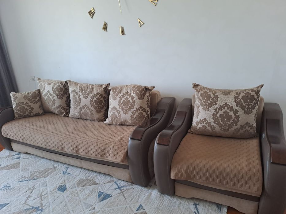 Диван, стенка читаете описание