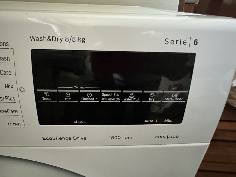 Комбинирана пералня със сушилна