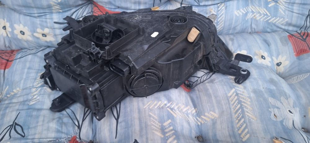 Far Dreapta Volkswagen T Roc Full LED 2GA941036P