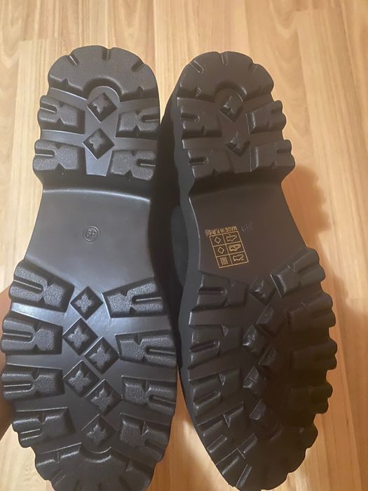 Продавам нови обувки