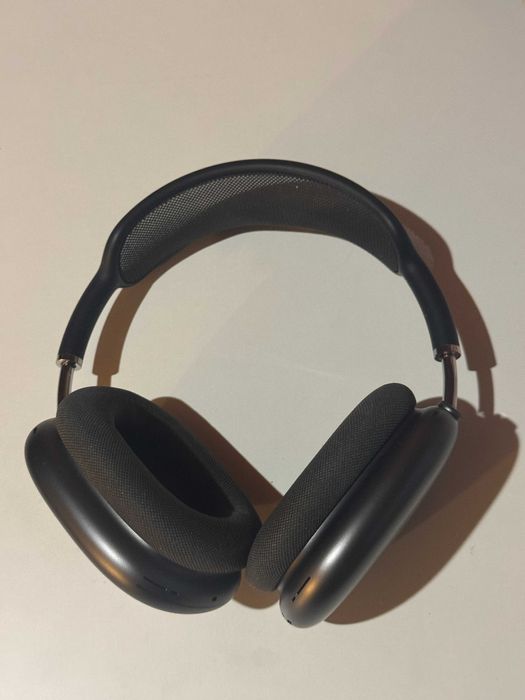 Слушалки AirPods MAX (Lightning)