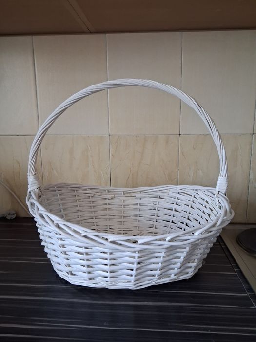Продаю корзины плетёные.