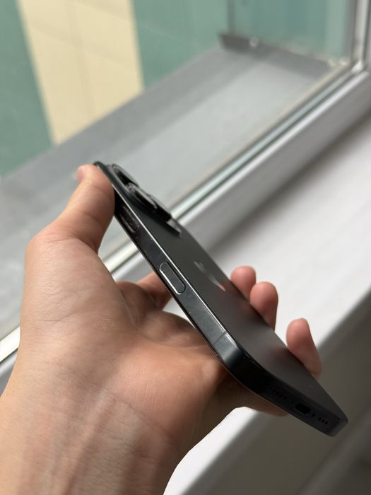 iPhone 16-pro 1-TB