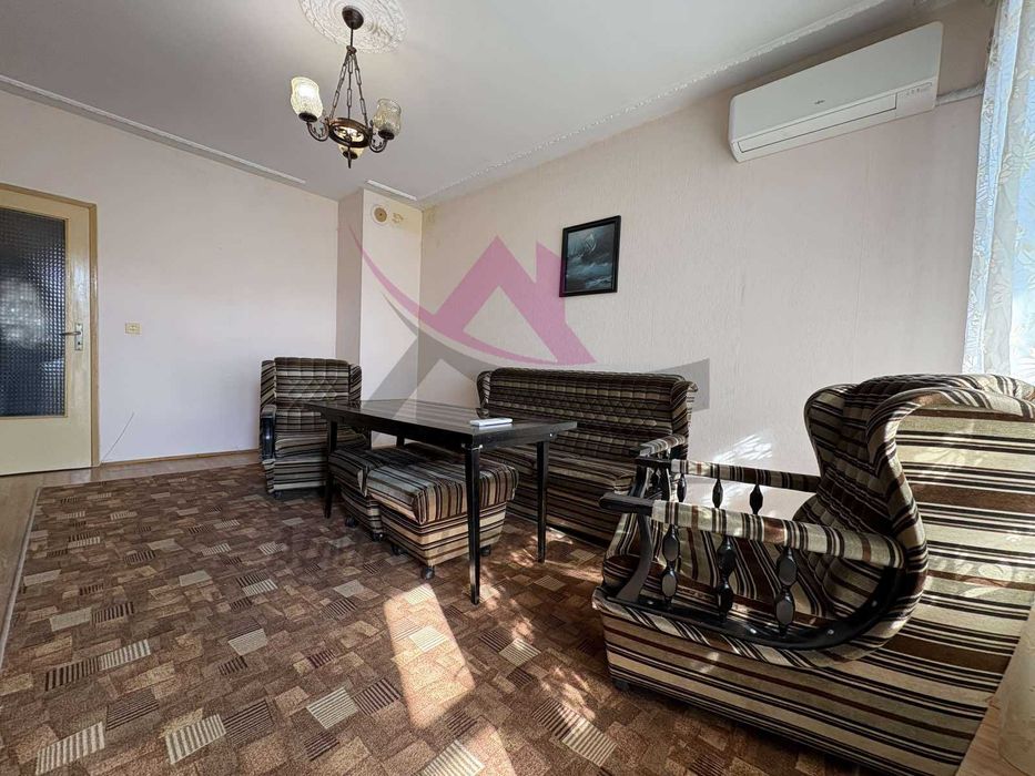 Дава се под наем Двустаен апартамент в Варна, Лятно кино Тракия - 70 кв.м за 300 € - Снимка #2