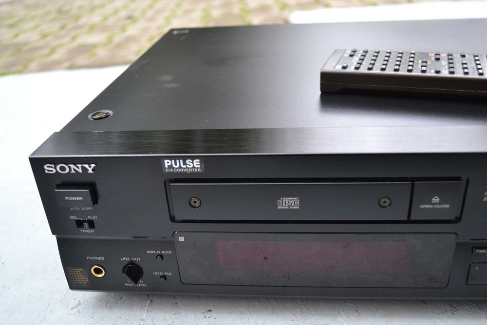 CD player Sony CDP X 333 ES cu Telecomanda
