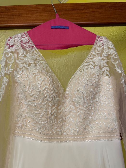 Vând rochie de mireasă
