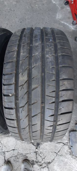 Летни гуми-19цола-235/45-1бр.-99лв.-като нови