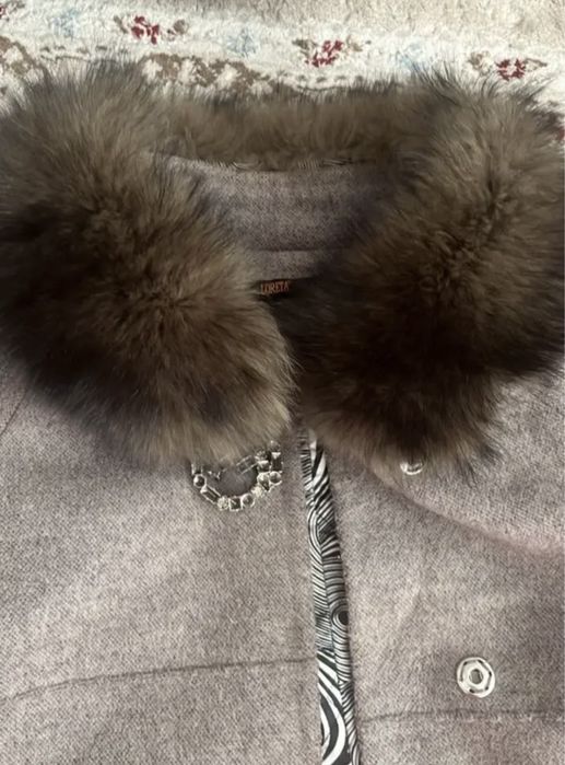 Пальто кашемир размер 36 б/у