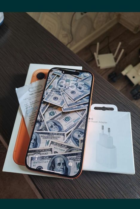 Iphone 17pro новый на гарантии