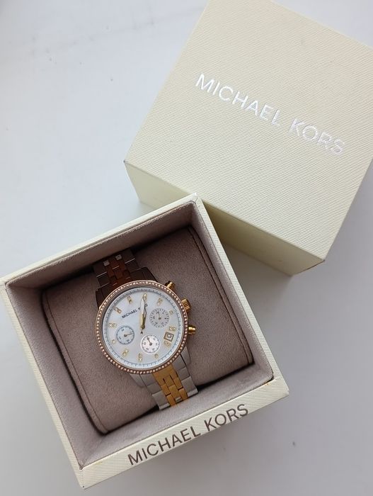 Часы Michael kors