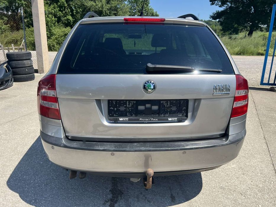 Skoda octavia BLS 1.9 105 ks  2008 g за части