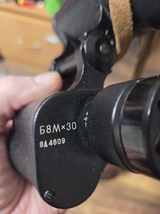 Бинокль армейский б 8М × 30