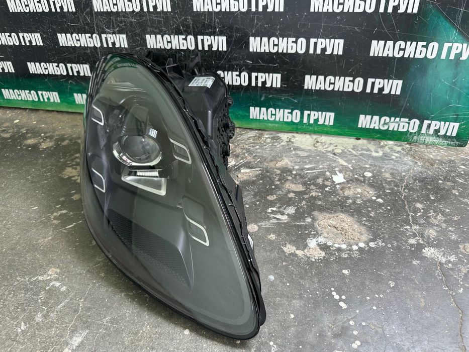 Фар far десен фарове за Порше Кайман Porsche 982 718 Boxster Porsche Cayman